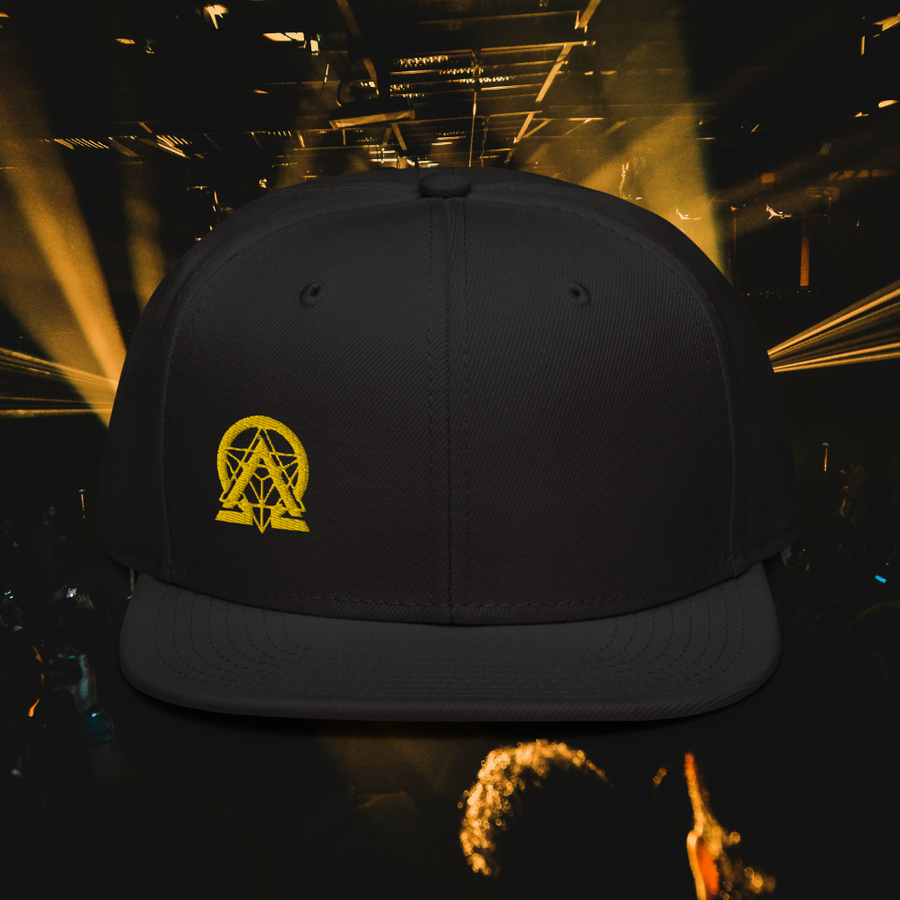 rnc4music Snapback-Cap – Schwarz Vorderseite