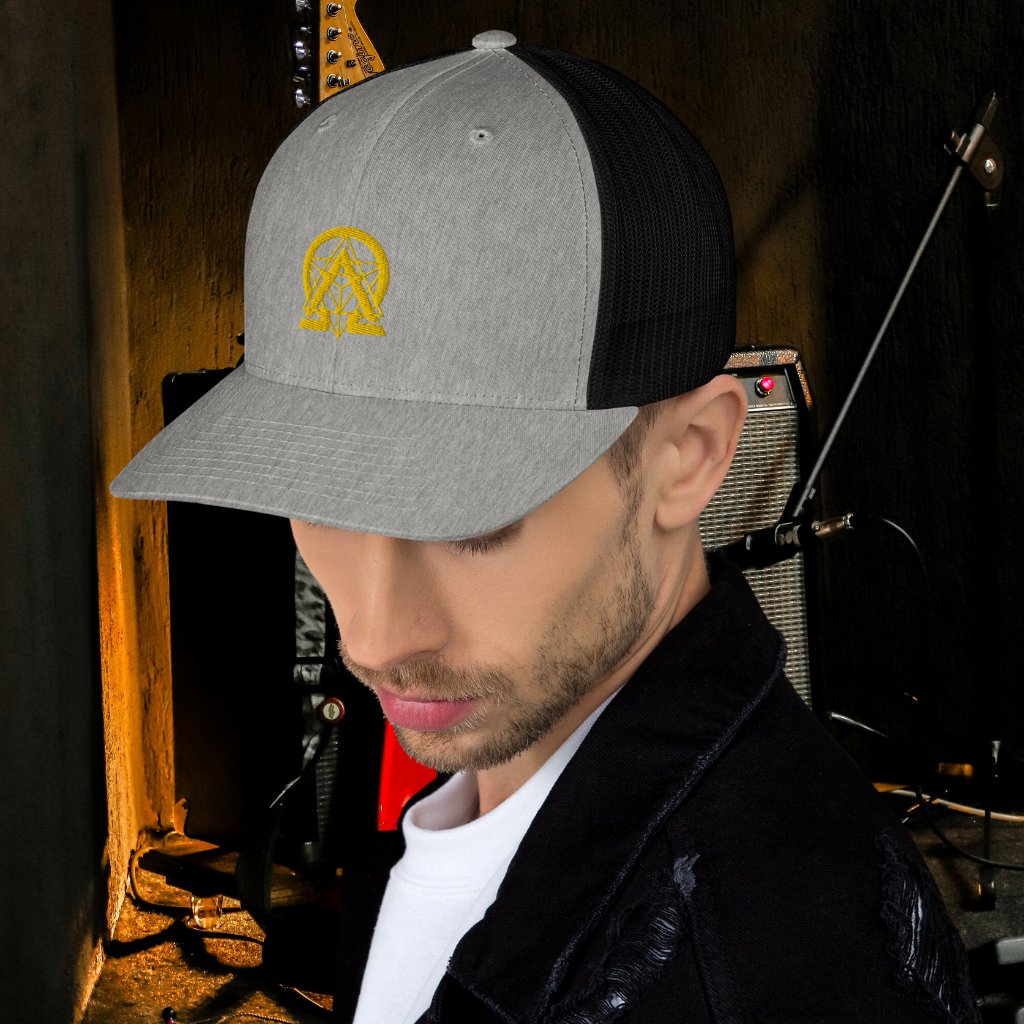 RNC Essential Artist's Trucker Cap charcoal front product image.